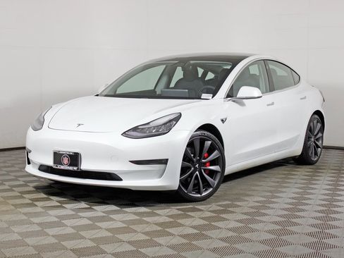 Used 2020 Tesla Model 3 Performance image 1
