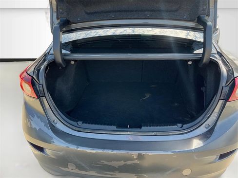Used 2017 MAZDA MAZDA3 Touring w/ Popular Equipment Package image 25