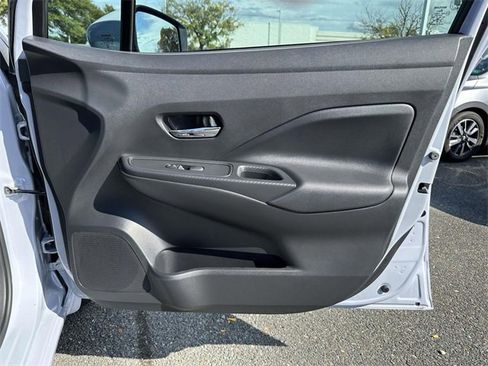 New 2025 Nissan Versa SV w/ Trunk Package image 8