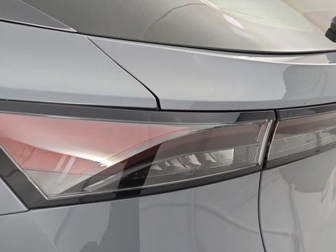 Certified 2023 Nissan Ariya AWD image 33