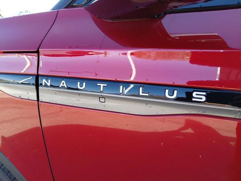 New 2026 Lincoln Nautilus Premier w/ Equipment Group 102A image 27