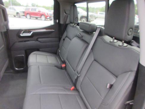 New 2026 GMC Sierra 1500 Elevation w/ Elevation Premium Package AWD/4WD image 12