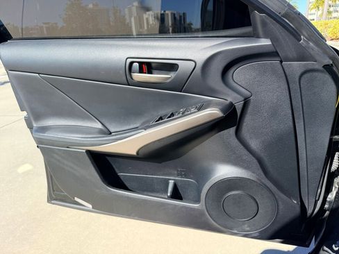 Used 2020 Lexus IS 350 F Sport image 22