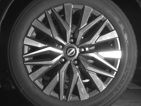 Used 2025 Nissan Altima 2.5 SV image 14