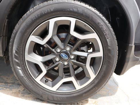 Used 2017 Subaru Crosstrek 2.0i Limited AWD/4WD image 11