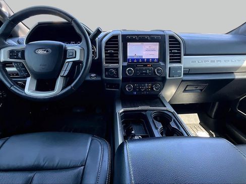 Used 2020 Ford F250 Lariat w/ Lariat Ultimate Package AWD/4WD image 16