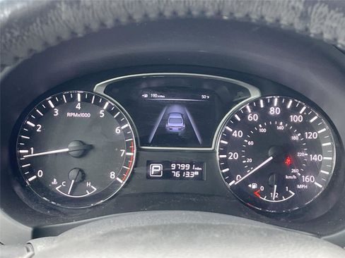 Used 2013 Nissan Altima 2.5 SL FWD image 25