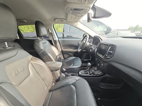 Used 2020 Jeep Compass Limited AWD/4WD image 4