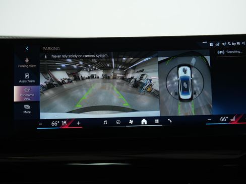 Used 2026 BMW 530i xDrive w/ Premium Package image 39