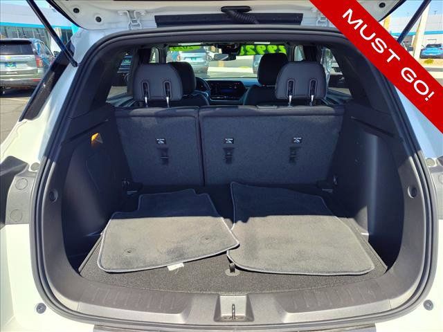 Certified 2024 Chevrolet TrailBlazer ACTIV FWD image 12