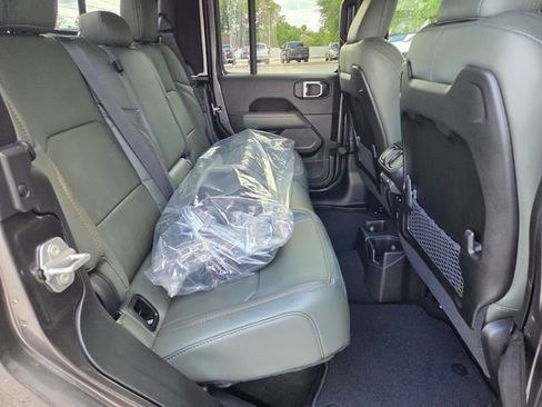 New 2026 Jeep Gladiator Mojave AWD/4WD image 12