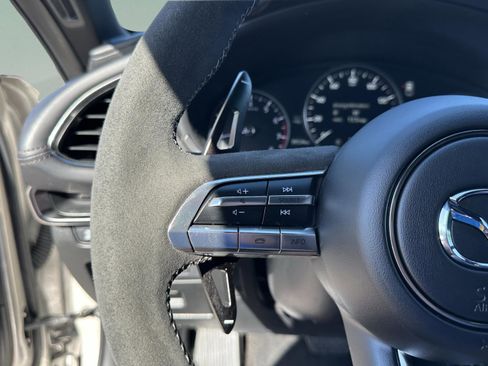 Used 2023 MAZDA MAZDA3 Hatchback w/ Appearance Package image 32