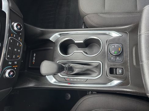 Used 2023 Chevrolet Traverse LT w/ Midnight/Sport Edition image 23