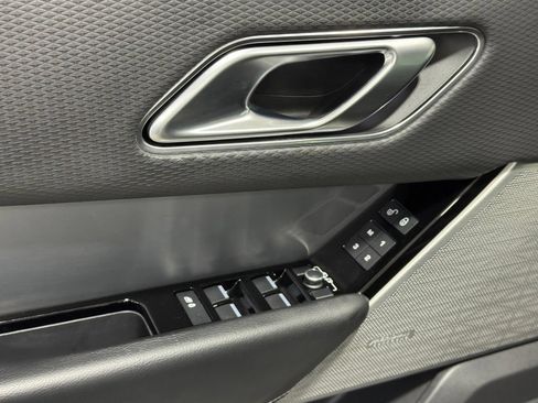 Used 2020 Land Rover Range Rover Velar R-Dynamic S AWD/4WD image 15