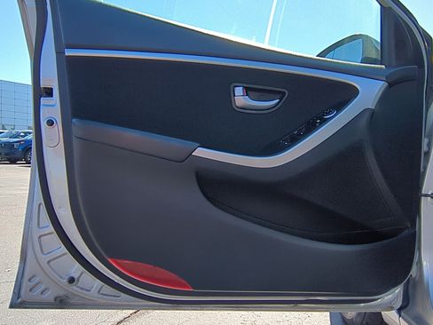 Used 2014 Hyundai Elantra GT image 14