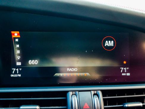 Used 2017 Alfa Romeo Giulia Ti w/ TI 19" Sport Package AWD/4WD image 55