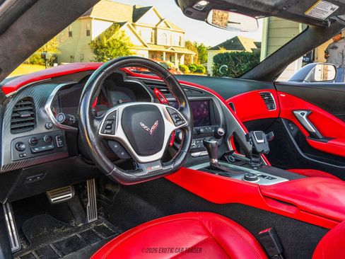 Used 2016 Chevrolet Corvette Z06 w/ 3LZ Preferred Equipment Group image 59