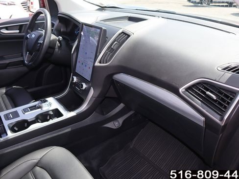 Used 2022 Ford Edge SEL w/ Convenience Package image 30