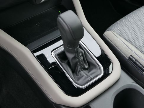 Certified 2025 Subaru Forester Premium image 20