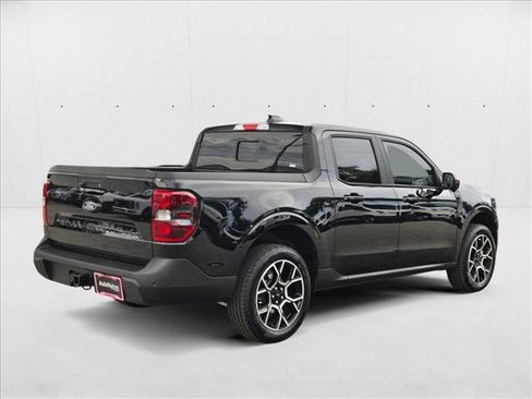 New 2025 Ford Maverick Lariat w/ 4K Tow Package image 2