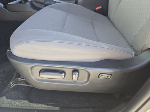 Used 2020 Toyota Tacoma SR5 image 26