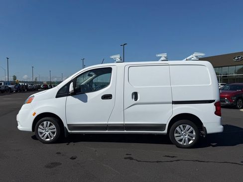 Used 2017 Nissan NV200 SV w/ Technology Package FWD image 8