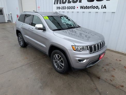 Used 2018 Jeep Grand Cherokee Limited image 6
