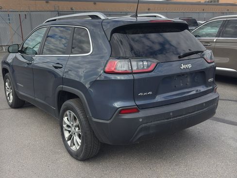 Used 2021 Jeep Cherokee Latitude Plus AWD/4WD image 5