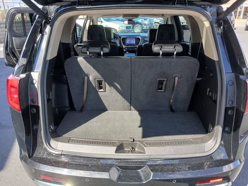 Used 2019 GMC Acadia Denali AWD/4WD image 25