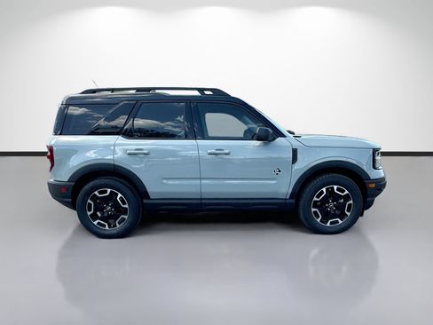 Used 2024 Ford Bronco Sport Outer Banks AWD/4WD image 6