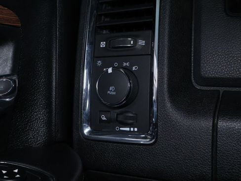 Used 2018 RAM 2500 Laramie image 23