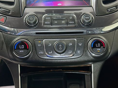 Used 2015 Chevrolet Impala LTZ FWD image 16