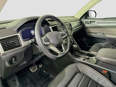 Used 2023 Volkswagen Atlas SEL Premium AWD/4WD image 9