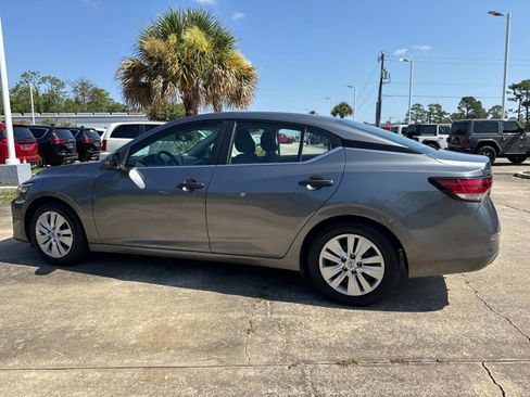 Used 2024 Nissan Sentra S FWD image 5