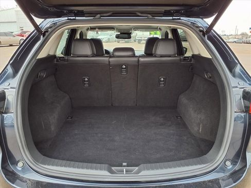 Used 2019 MAZDA CX-5 Touring image 17