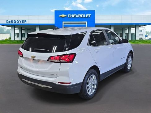 Used 2022 Chevrolet Equinox LT AWD/4WD image 5