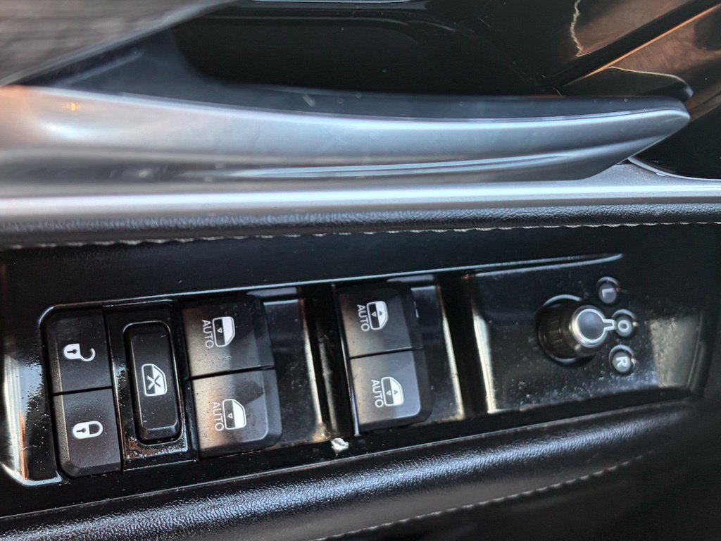 Used 2022 Jeep Wagoneer Series II AWD/4WD image 47