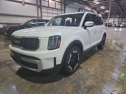 Used 2025 Kia Telluride S