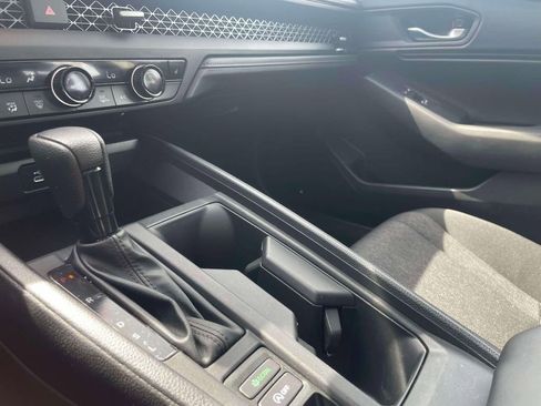 Certified 2024 Honda Accord EX image 31