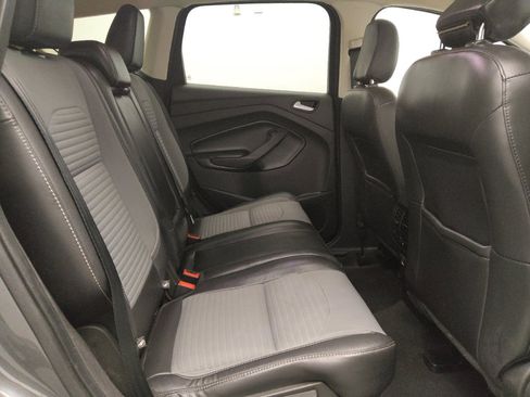 Used 2019 Ford Escape SE image 19