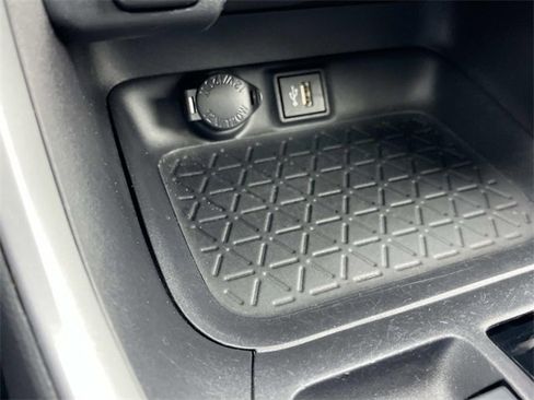 Used 2024 Toyota RAV4 XLE Premium image 35
