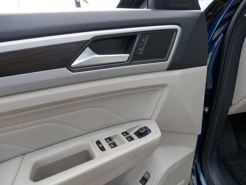 Certified 2023 Volkswagen Atlas SE w/ Panoramic Sunroof Package image 16