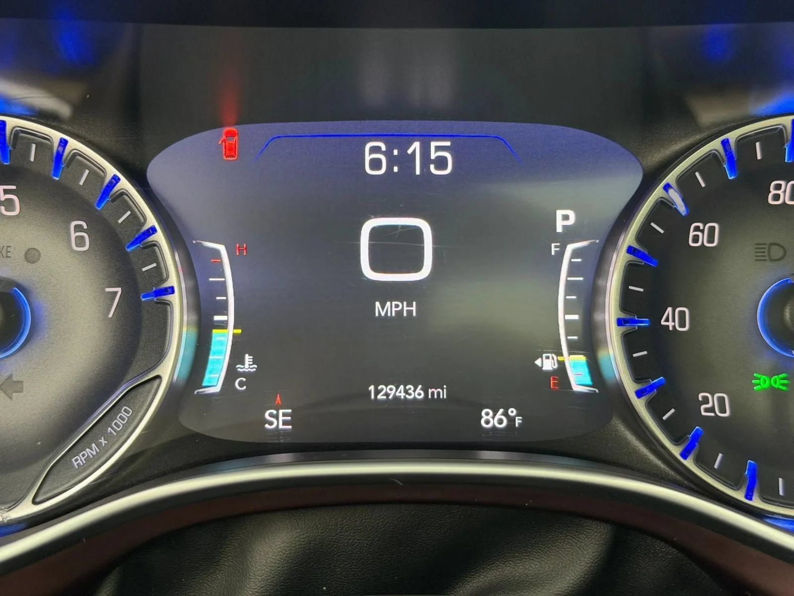 Used 2017 Chrysler Pacifica Limited FWD image 14