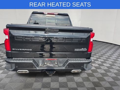 Used 2021 Chevrolet Silverado 1500 High Country w/ Z71 Off-Road Package image 4