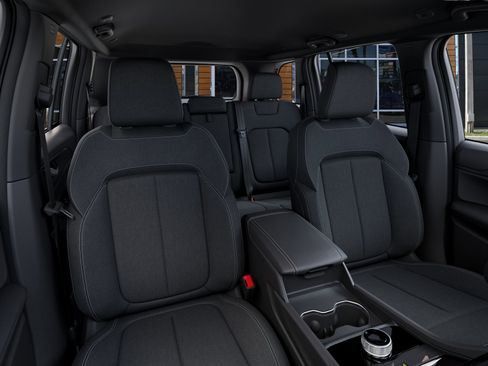 New 2026 Jeep Grand Cherokee Laredo AWD/4WD image 16
