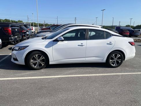 Used 2023 Nissan Sentra SV FWD image 3