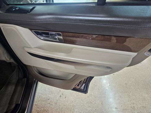 Used 2013 Land Rover Range Rover Sport HSE LUX AWD/4WD image 18