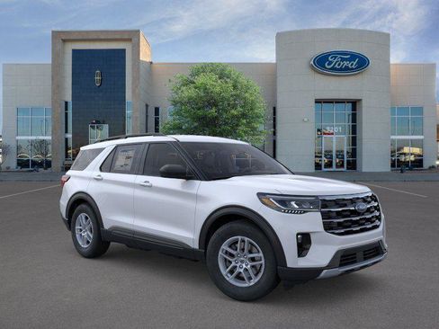 New 2026 Ford Explorer Active w/ Active Comfort Package RWD image 7