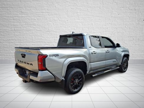 Certified 2026 Toyota Tacoma SR5 AWD/4WD image 6