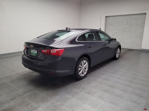 Used 2025 Chevrolet Malibu LT FWD image 9